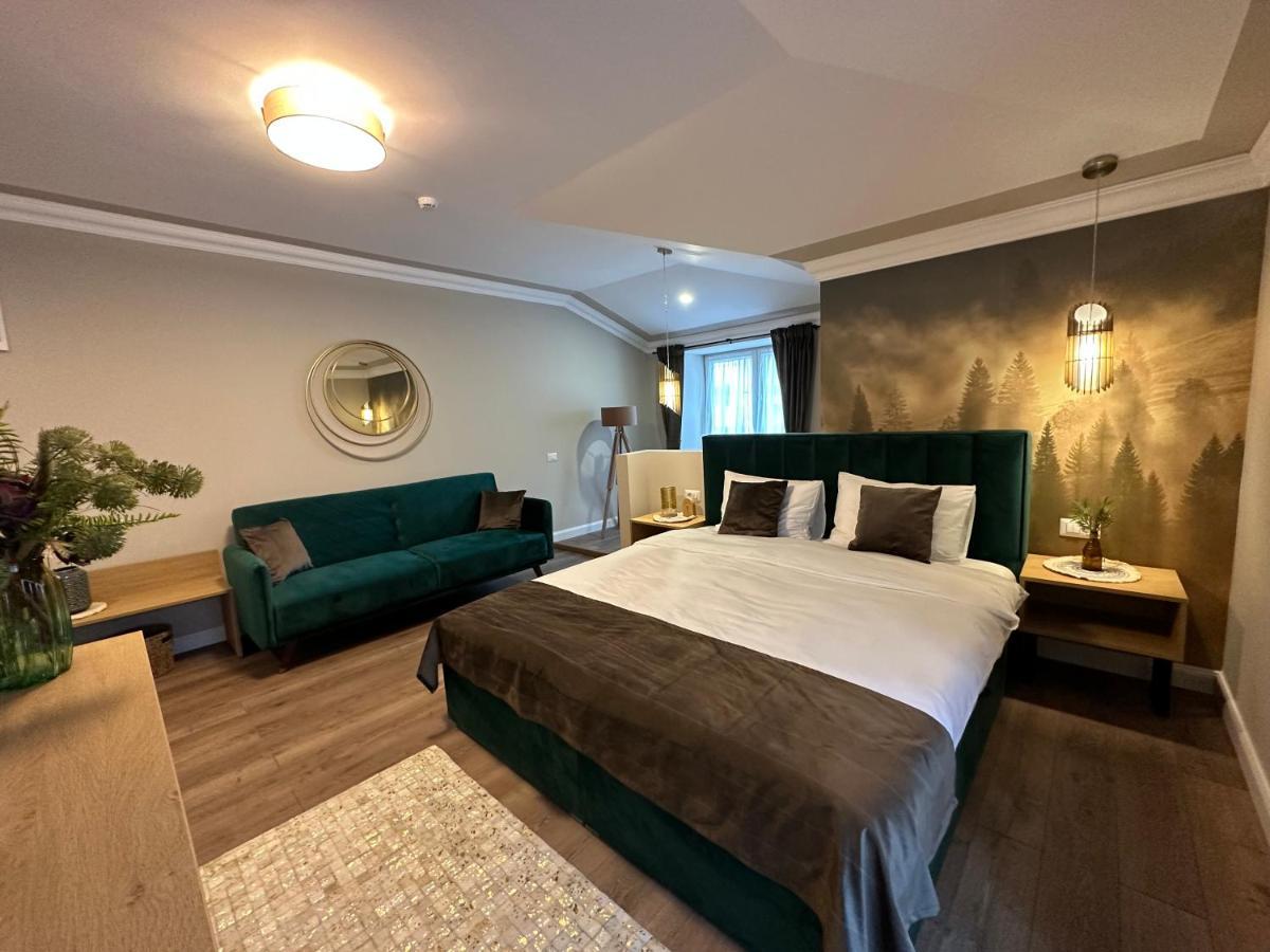 B59 Boutique Hotel Кымпулунг-Молдовенеск Экстерьер фото
