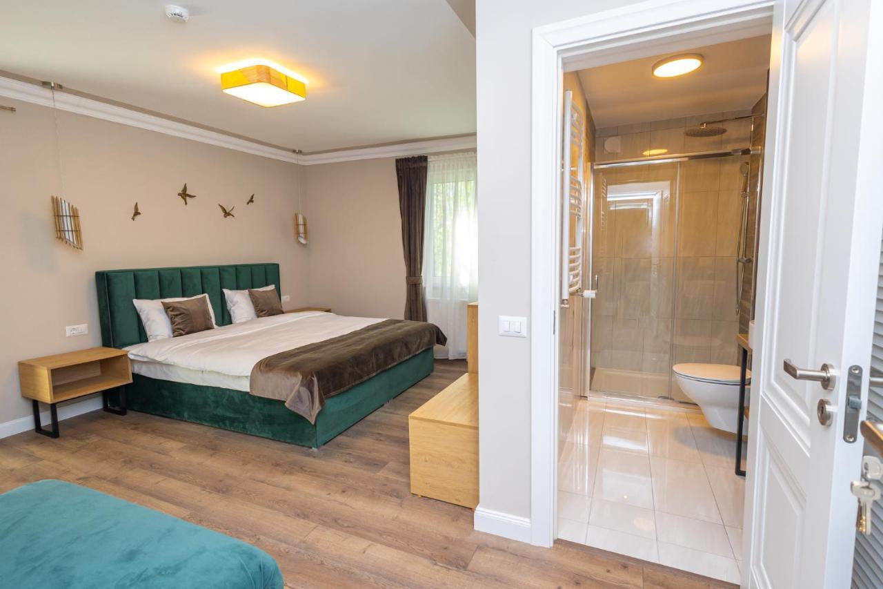 B59 Boutique Hotel Кымпулунг-Молдовенеск Экстерьер фото