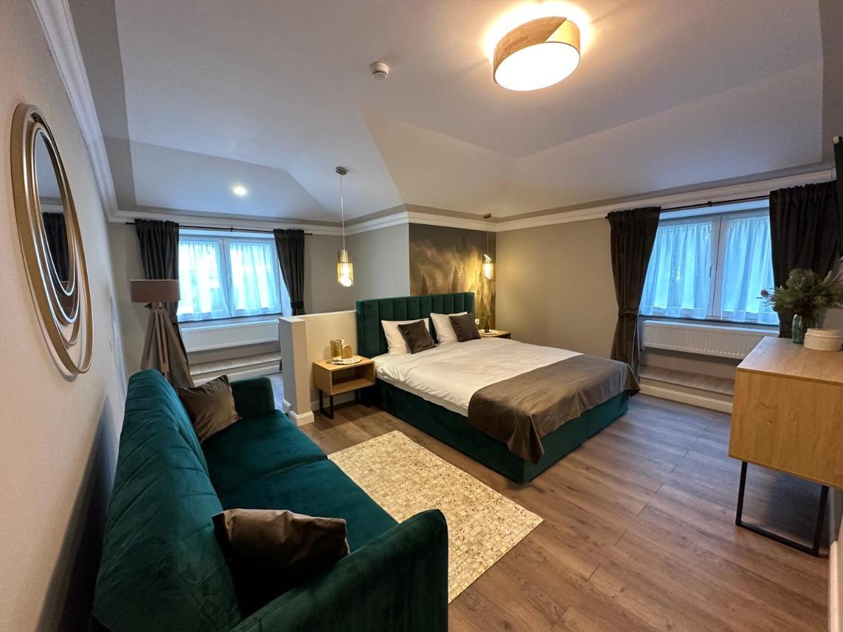 B59 Boutique Hotel Кымпулунг-Молдовенеск Экстерьер фото